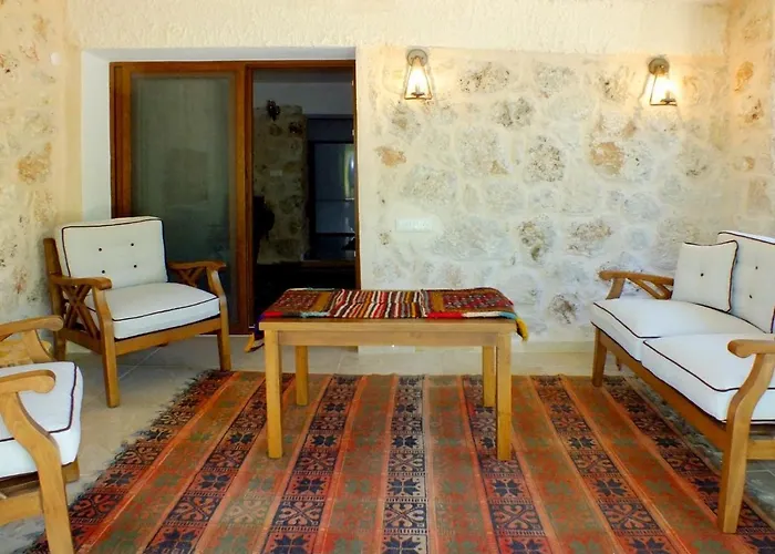 Guelsen -doga Manzarali Bahce Kati * Kaş